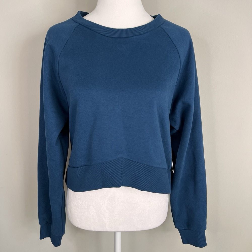 Beyond Yoga Women Uplift Blue Gem Crop Sweatshirt Top NEW‎